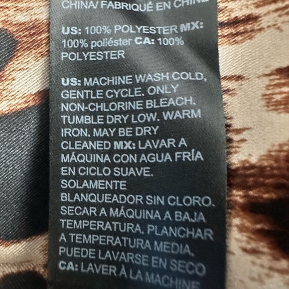 White House Black Market Cheetah Print long sleeve 100% polyester dress sz L - Picture 10 of 10